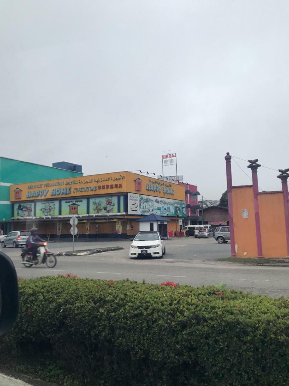 Mikraj Hotel Kuala Besut ภายนอก รูปภาพ
